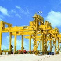 海南海口MJ型軌道集裝箱門式起重機(jī)