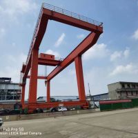 樂(lè)山龍門(mén)吊起重機(jī)