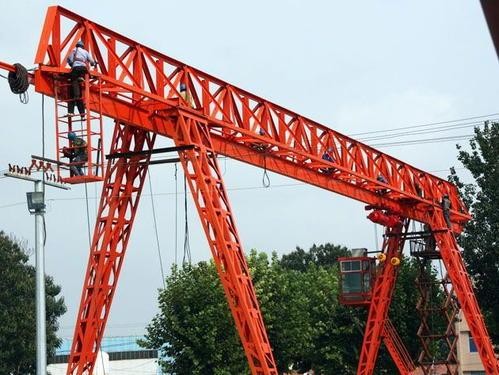 烏魯木齊高新區(qū)龍門(mén)吊