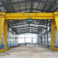 成都都江堰雙梁門式起重機(jī)，行車訂做